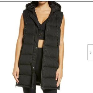UNWORN. Zella hooded Long Vest. L